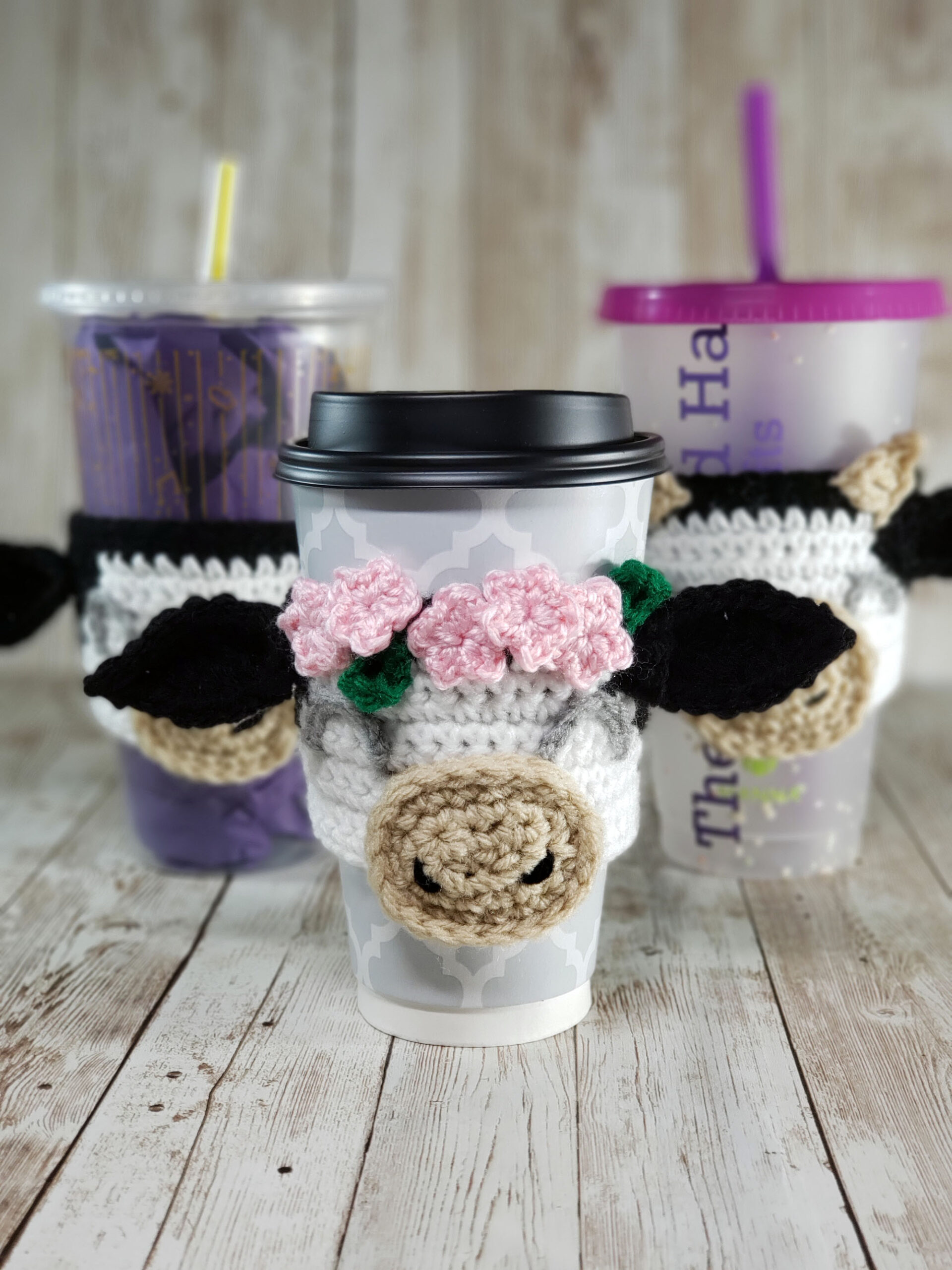 Crochet Pattern: Cow Coffee Cup Tumbler Cozy Drink Sleeve